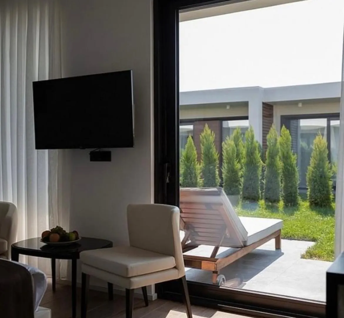 Sea Breeze Baku Apartment