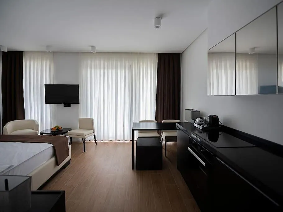 Sea Breeze Baku Apartment